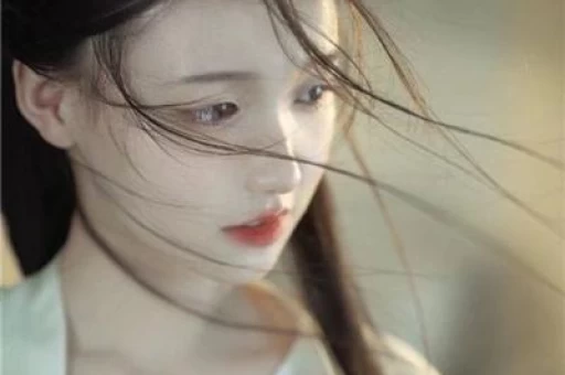 张雪峰倒下敲响警钟：网红们表面风光背地里全在“拿命换钱”！