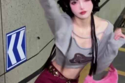 1天曝4大瓜！被诈骗千万自曝抑郁黄晓明认错受罚风波不断